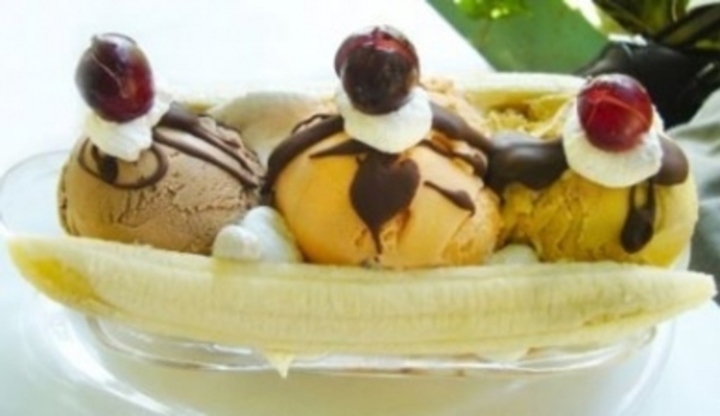 Banán se zmrzlinou